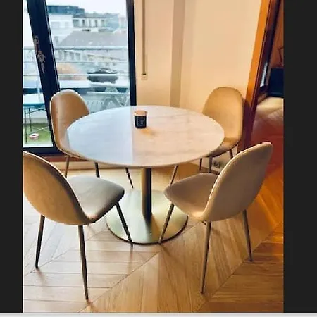 Appartement Lovely One Bedroom In The Center *