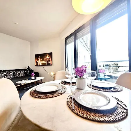 Lovely One Bedroom In The Center Appartement