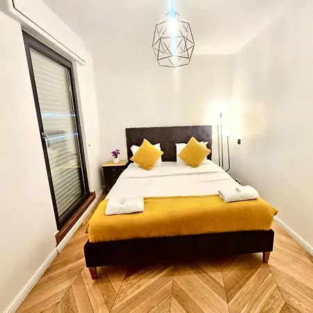 Appartement Lovely One Bedroom In The Center *
